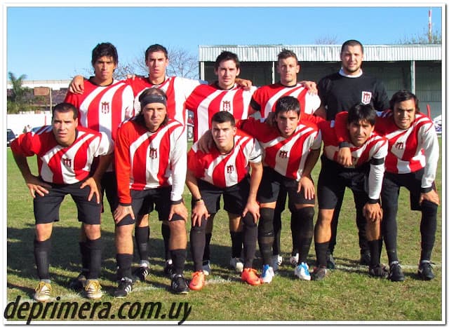 Plantel de Atlético Fernandino en 2012.